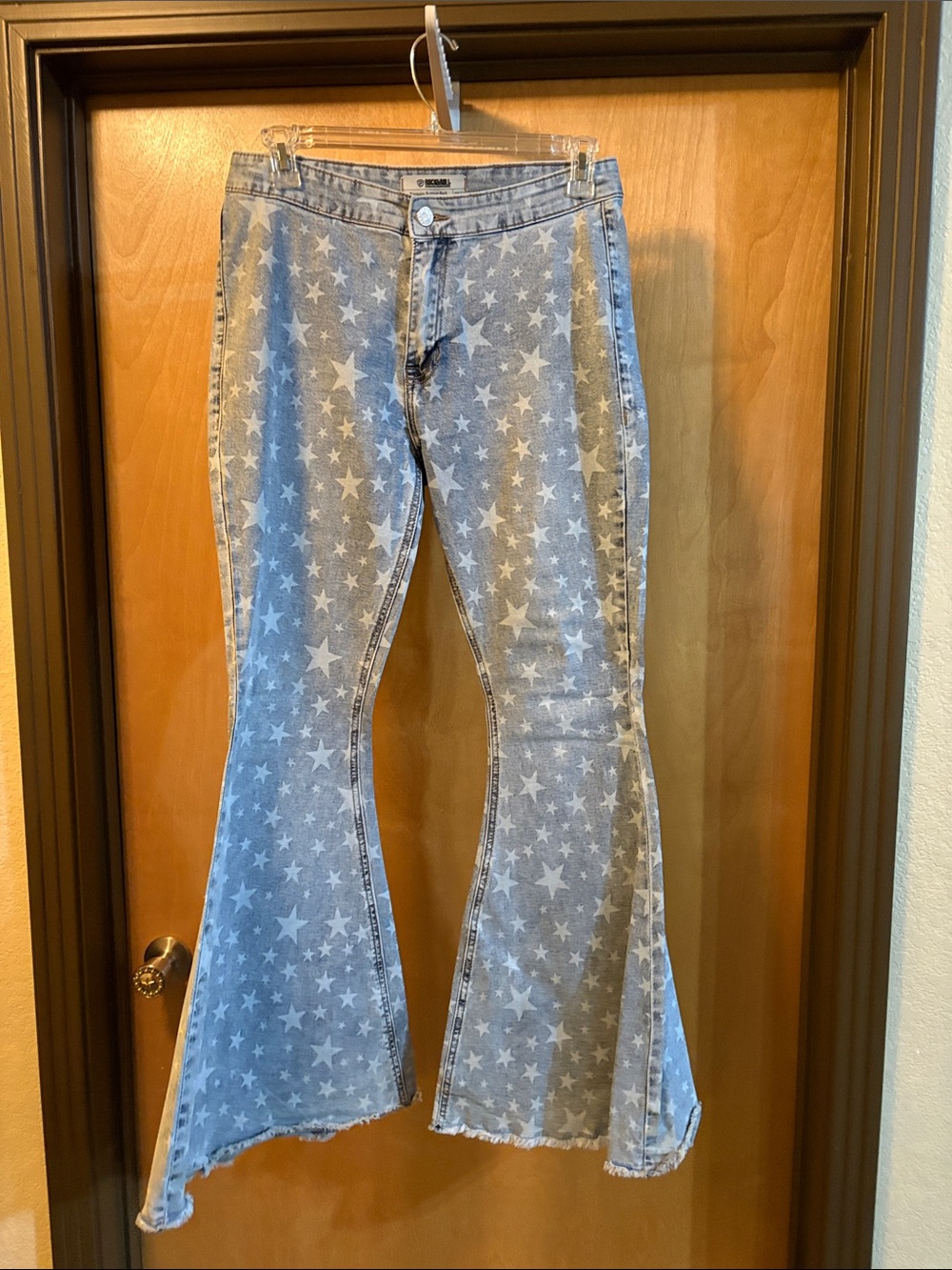 Rock & Roll Star Print Flared Jeans; Size 30/32